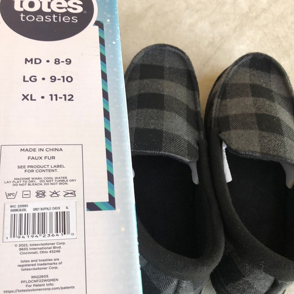 Totes Men’s Black Gray Plaid Memory Foam Slippers Size M (8-9) and XL (11-12) - Picture 8 of 11